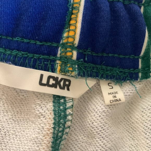 LCKR stripped shorts - Picture 3 of 5